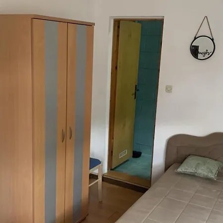 White River Apartment