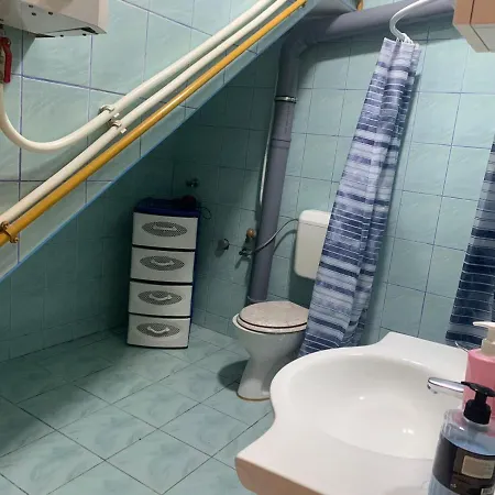 White River Apartment *